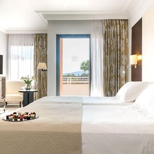 Chambre Classique Lit Queen-Size
